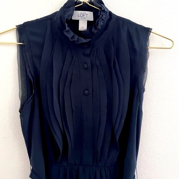 LOFT casual navy blue sleeveless dress size 6P - Picture 3 of 13